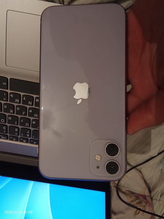 Продаю Iphone 11