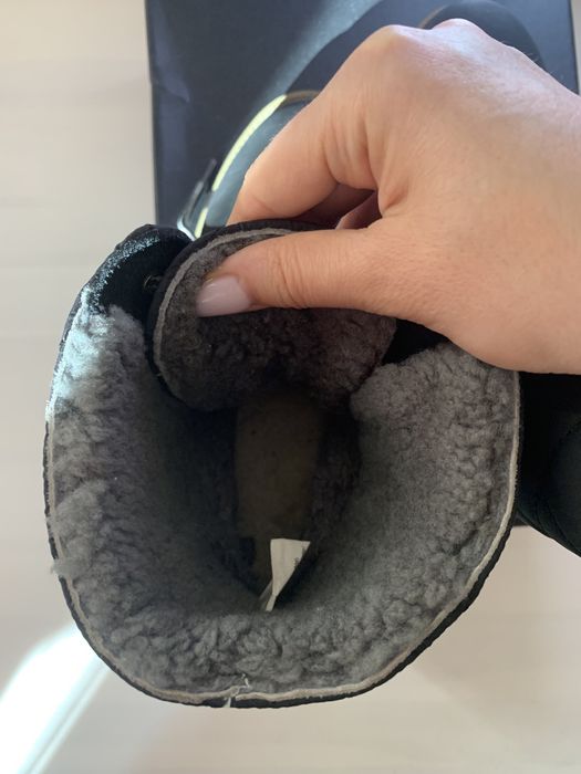 Ботильоны на высоком каблуке