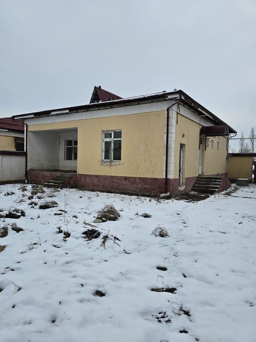 Срочно сотилади Намунали уй