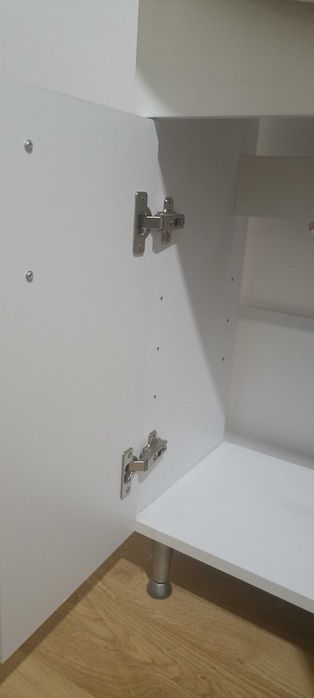 Chiuvetă baie 50 cm cu dulap și baterie, compact, spații mici
