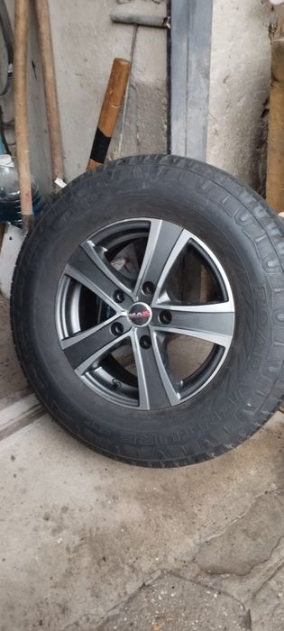 Джанта с гума за джип 225 75 16