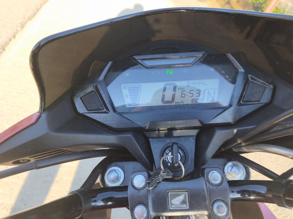 Vând Honda CBF 125