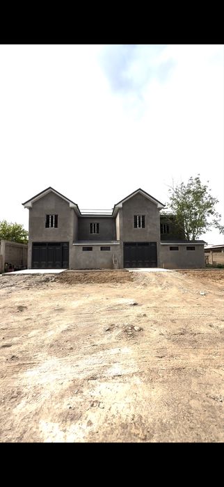 Уй сотилади 115.000$