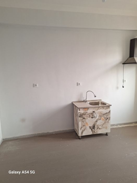 Kvartira 3 xonali 92 kv m