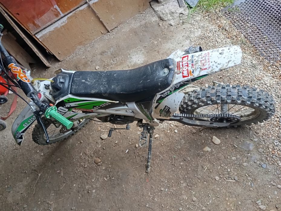 Vând sau schimb cross 125cc