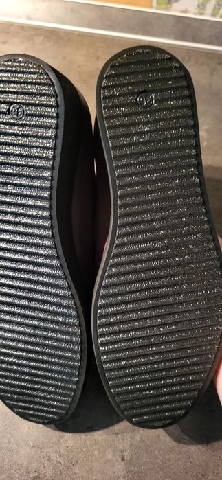 Pantofi piele interior si exterior mărimea 36