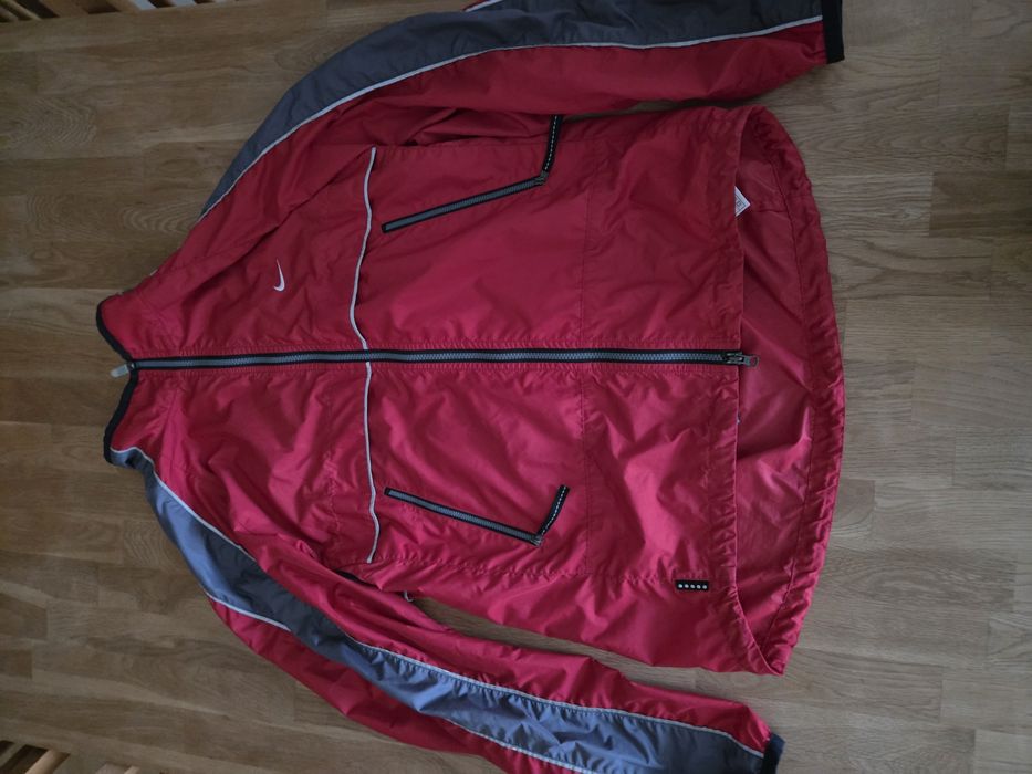 ветровка на Nike