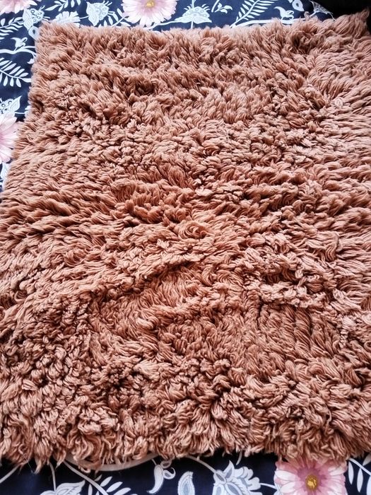 Китеници / вълнени/покривало