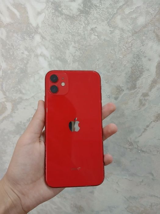 Продам Айфон 11 64 ГБ