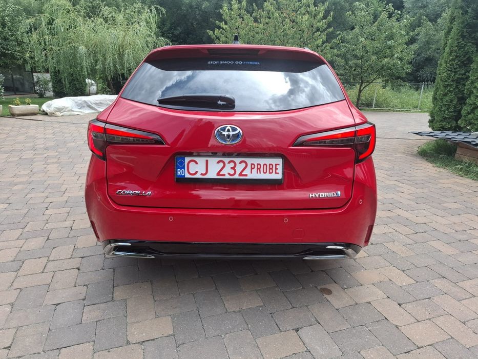 Vand Toyota Corolla hybrid 2024
