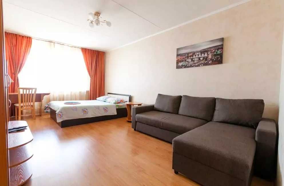 Дава се под наем Двустаен апартамент в Пловдив, Тракия - 67 кв.м за 244.8 € - Снимка #2