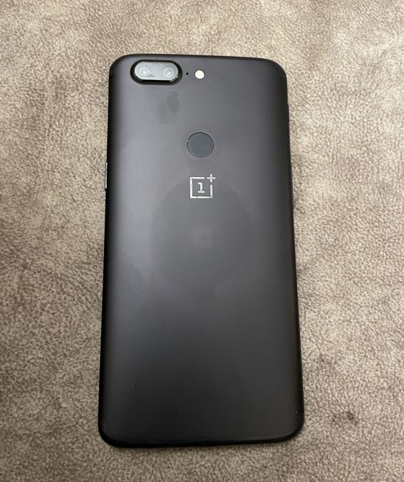 Oneplus 5T Флагман