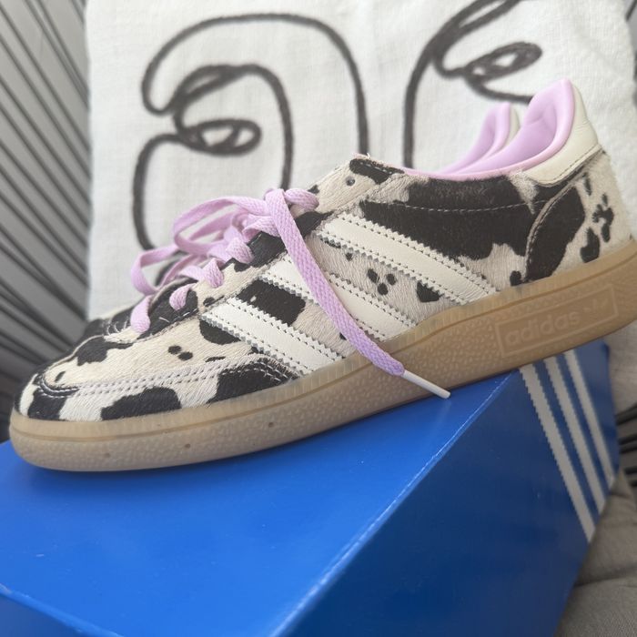Adidas Handball