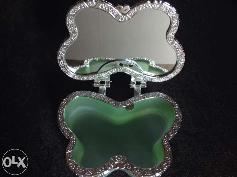 Обеци с русалка Ариел, Кутия за бижута, бижута