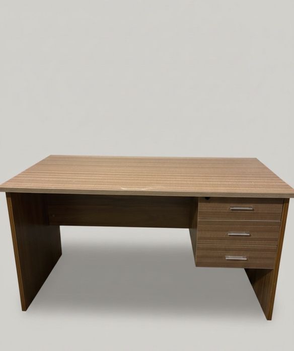 Парта с полками коричневая