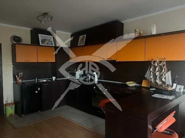 Тристаен апартамент в Несебър 95327