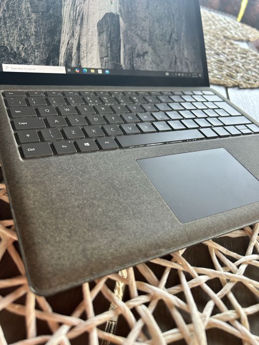 Ultrabook Microsoft Surface Laptop (13.5) - i5-7200U