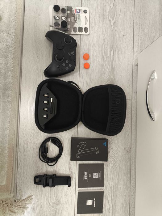 Игровой контроллер