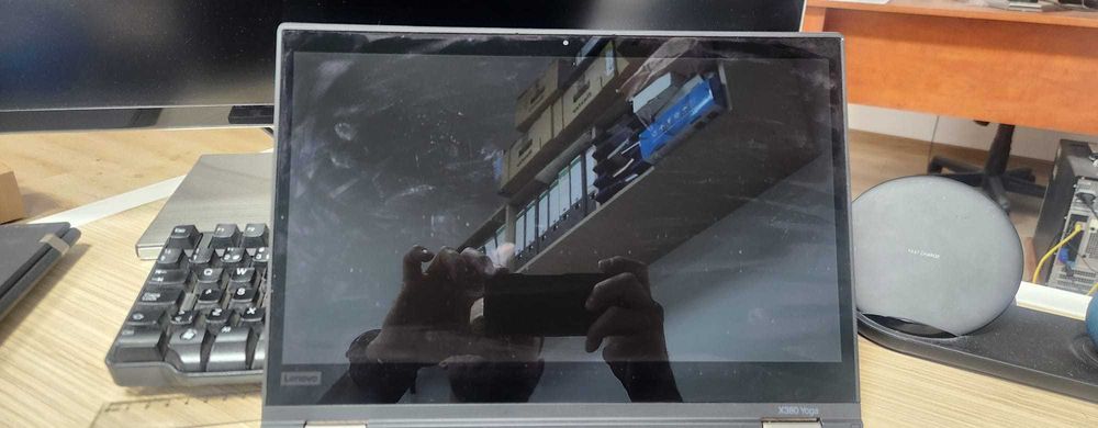Lenovo Yoga X380 Touchscreen