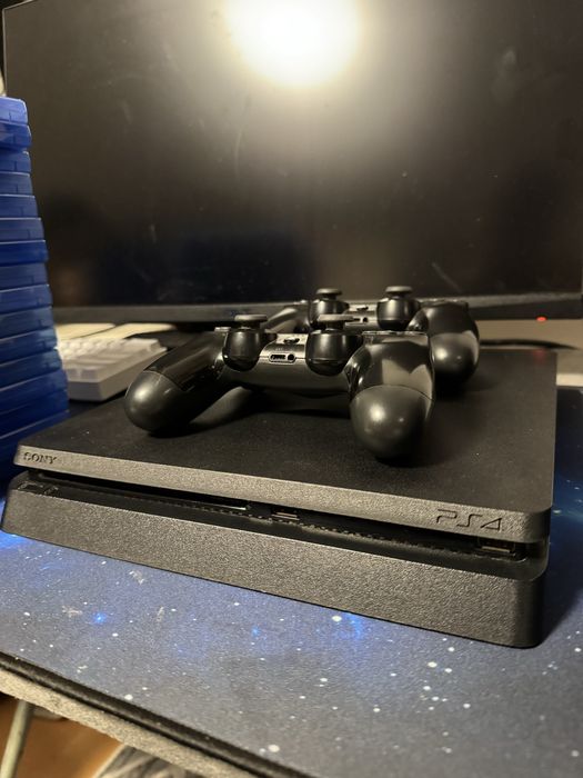 Ps 4 Slim 1TB +Jocuri