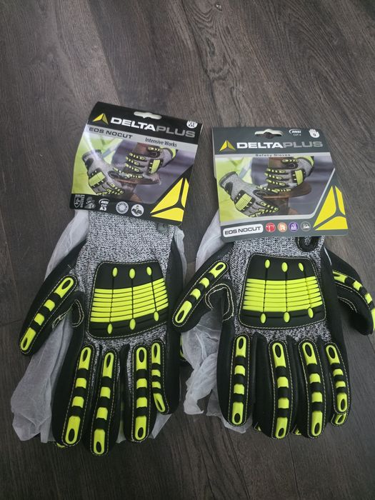 Продам противо ударные перчатки по 2000 тенге