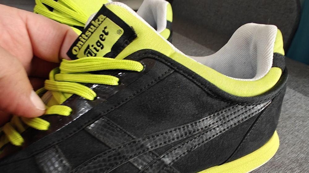 Adidași asics tiger