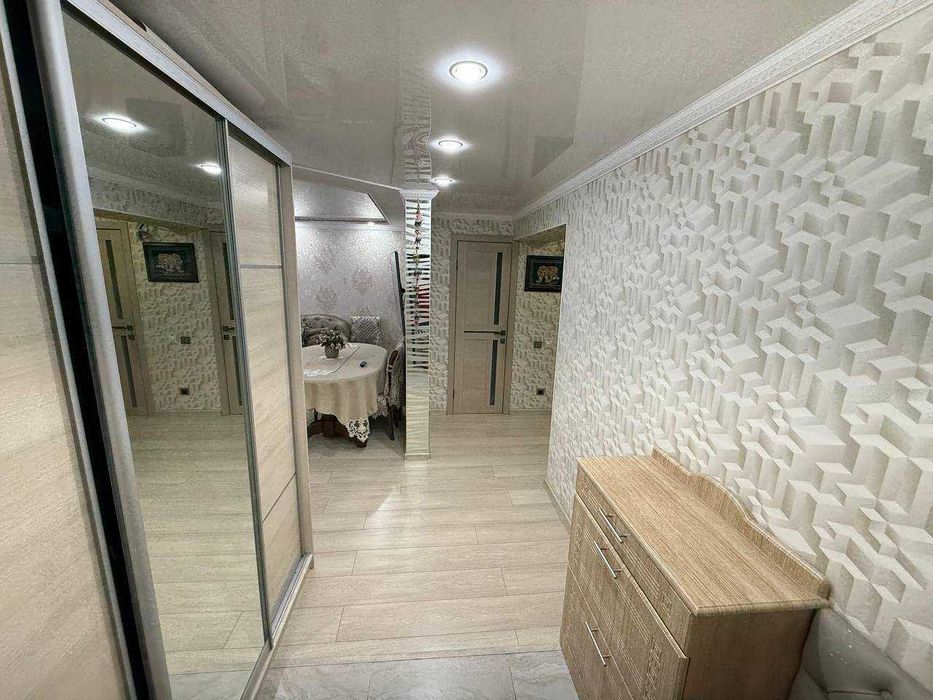 Продам квартиру Сулейменова 22