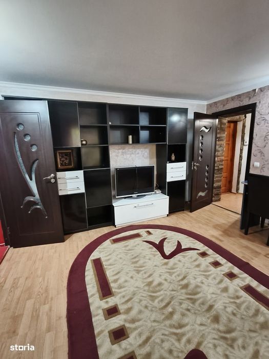Vând apartament 2 camere zona Spiru Haret oraș Buzău — fotografia 1