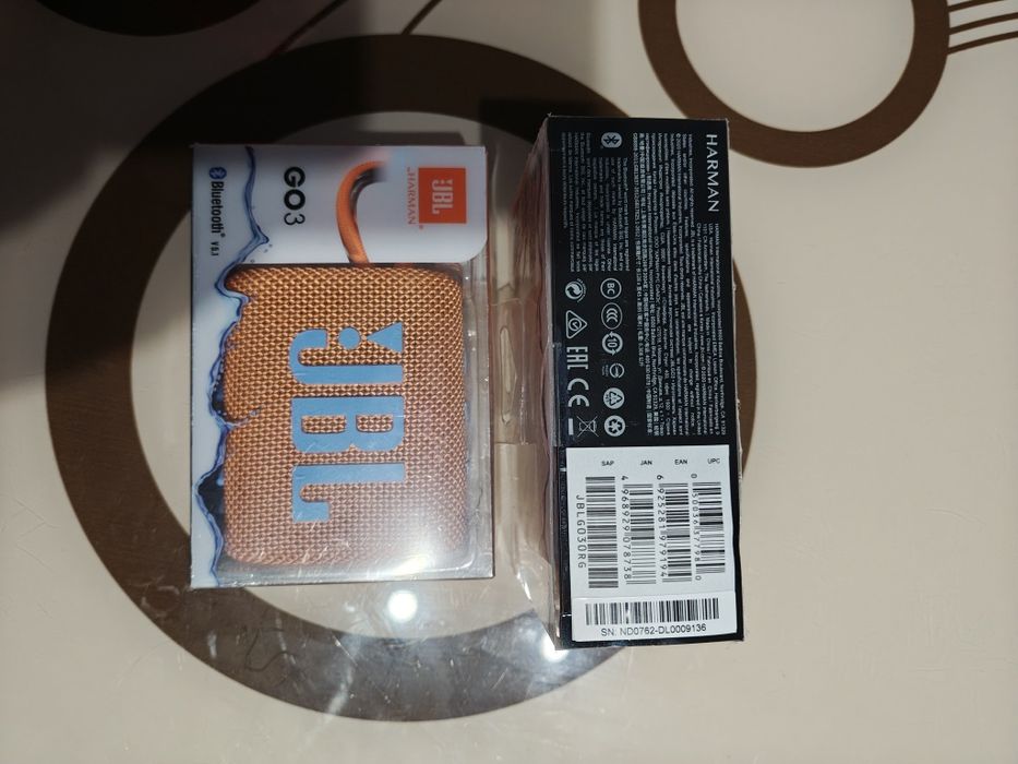 Boxe cu Bluetooth jbl