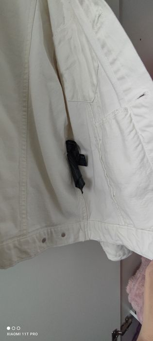 Бяло дънкено яке Zara