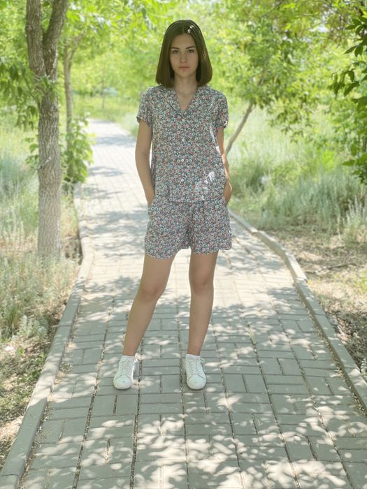 Платья двойки пиджаки новые