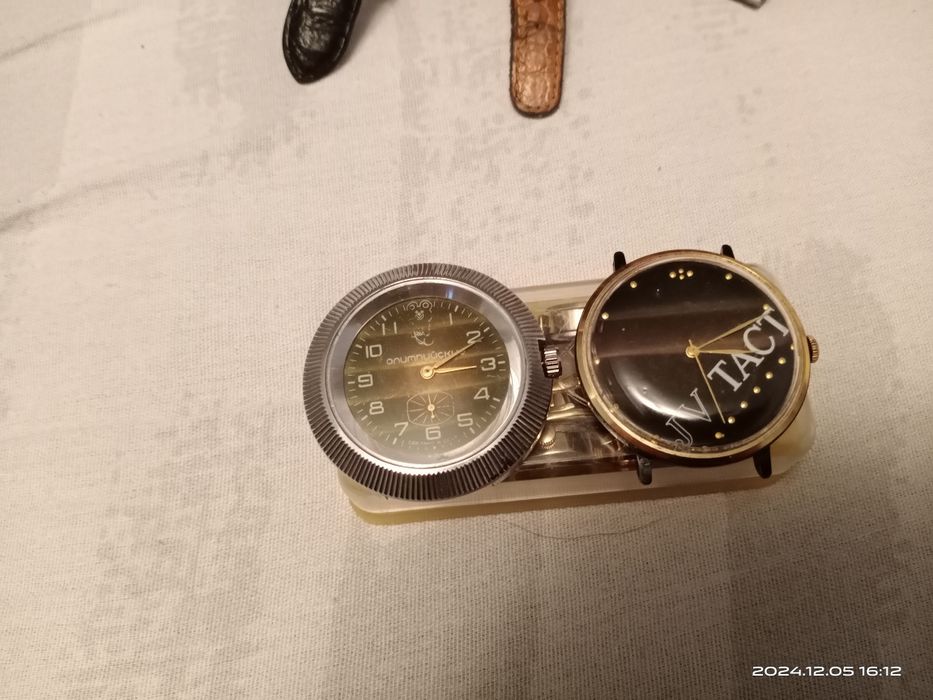 Продам часы СССР
