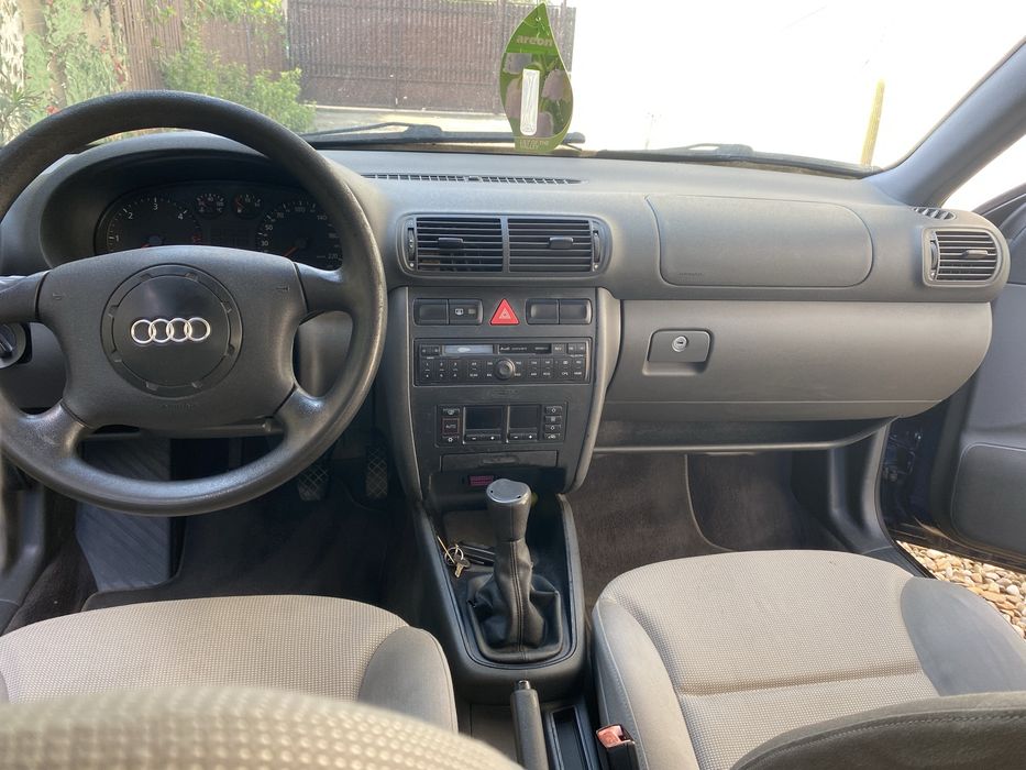 Audi A3 1.9 TDI • 2001 • 266.845 km • Manuală