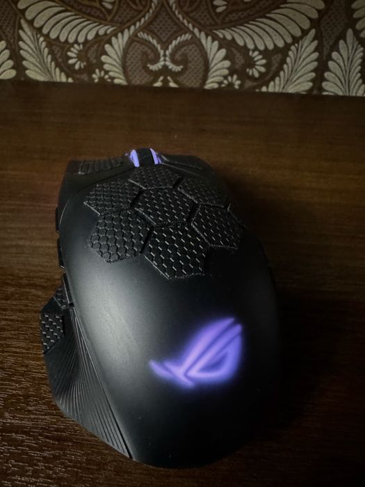 Asus rog chakram origin