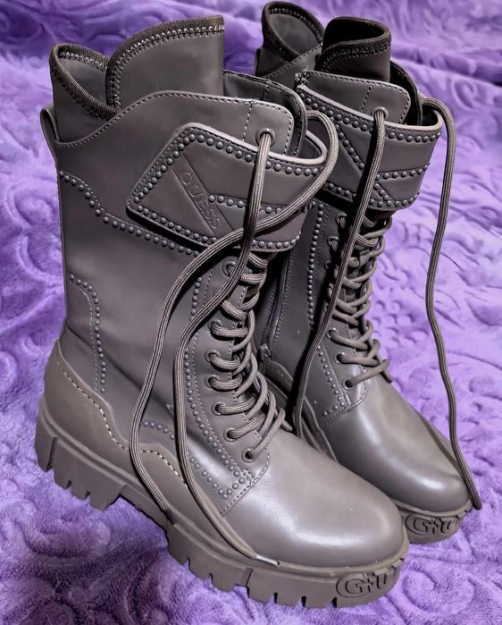 Guess оригинални дамски ботуши естествена кожа  38 номер