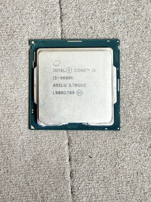 i5 9600k и озу ddr4 ram 2x4