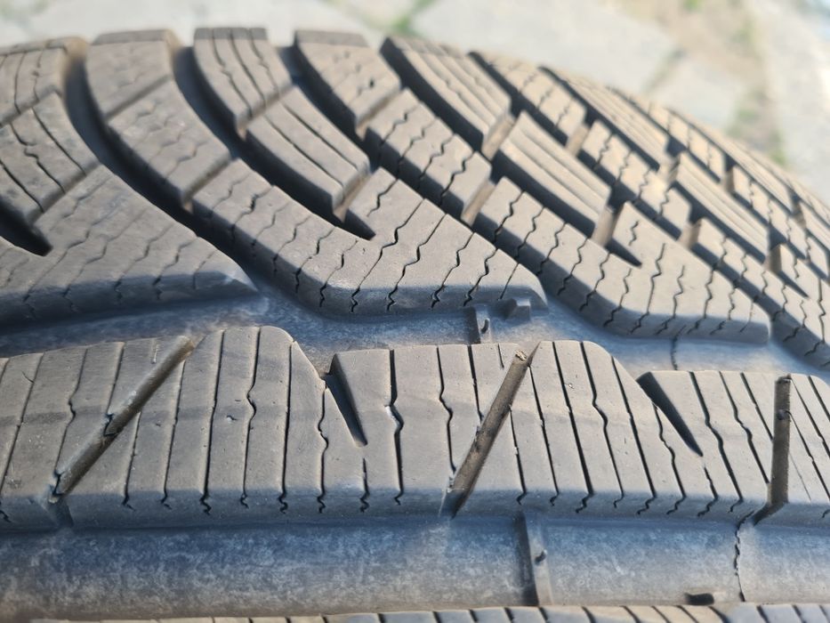 Anvelope Michelin Pilot Alpin PA4 245 45 r18 iarna omologate BMW