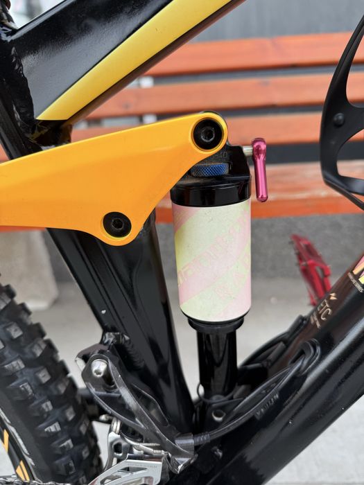 Планински велосипед Мекица CUBE  Pro 27.5цола.