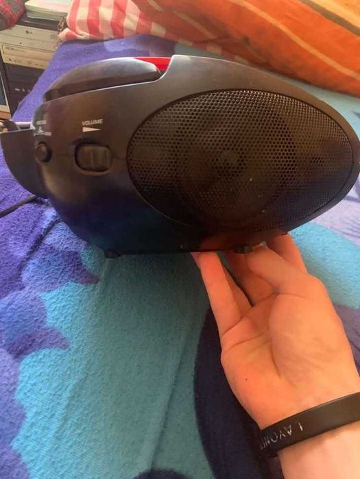 CD Player si Radio Lenco