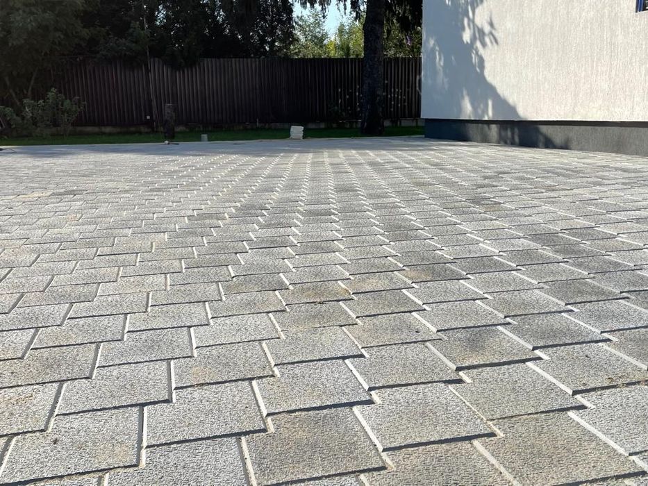 Producător Pavaj – Pachet Complet: Montaj + Materiale + Transport
