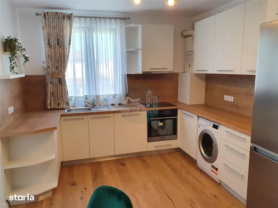 Apartament modern 3 camere 2 bai loc de parcare zona Selimbar