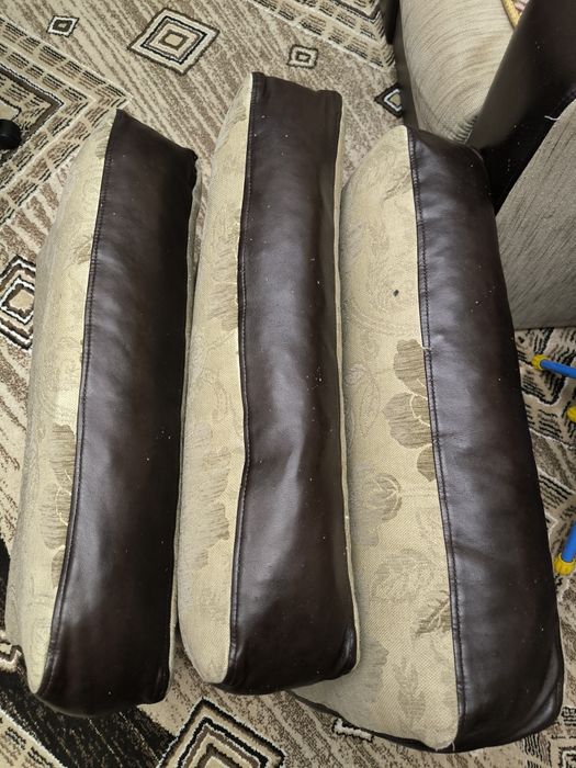 Продам диван и 2 кресла