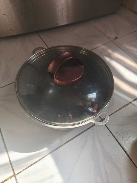 Ceaun de 4,5 L, din perioada sovietica