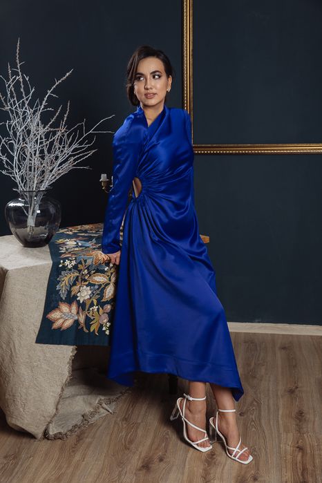 Нарядное синие платье