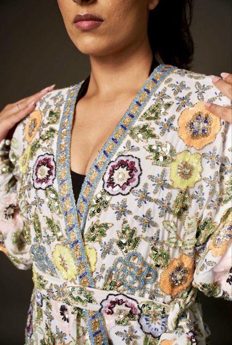 Rochie Asos cusuta manual / bijuterie