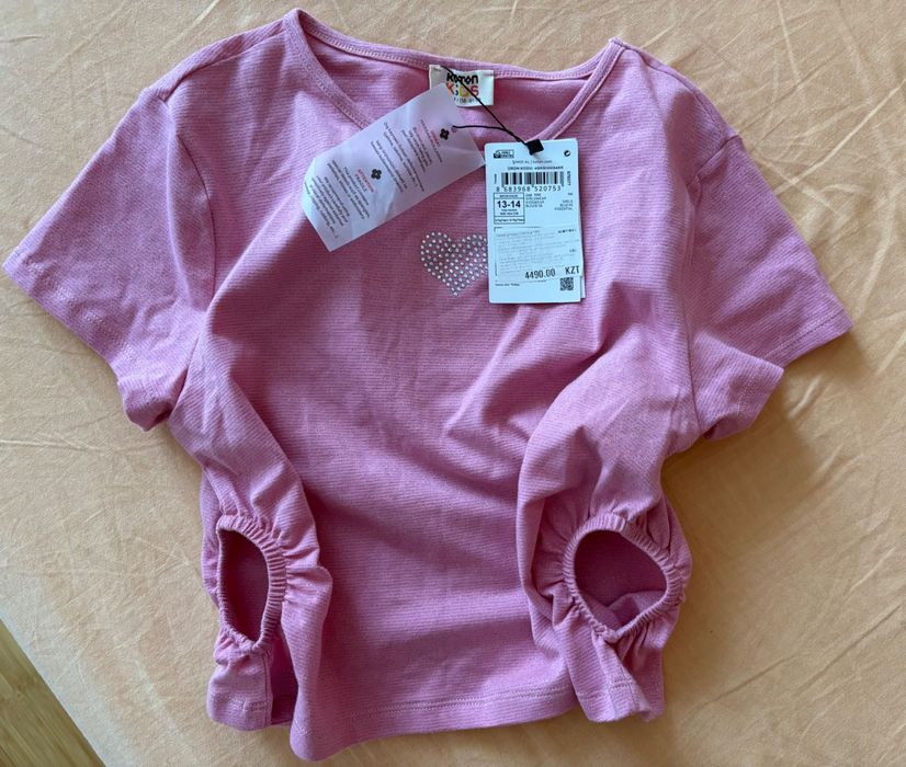 Топик новый розовый 13-14 лет со стразами