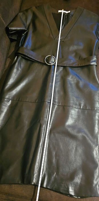 Нова дълга лъскава кожена рокля "NA-KD" с колан, номер 34, размер XS-S