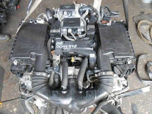 Двигатель лексус gx470. Подушка боковая лексус gx 460. Лексус 570 подкапотное пространство. Lexus gx460 2023. Крышка двигателя лексус ес 250.