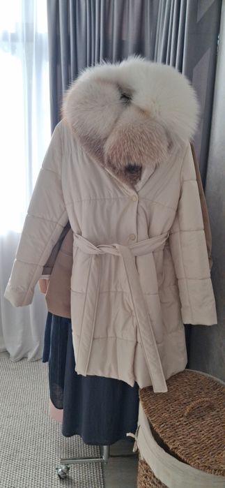 Haină de iarnă damă cu blană exclusivistă
