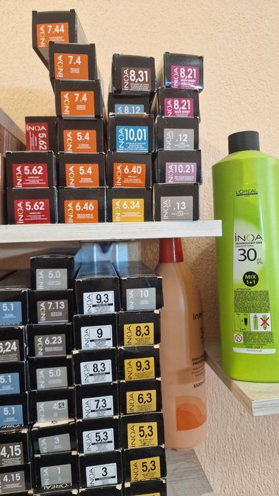Продавам боя за коса L'Oréal Inoa 69 бр+ ОКСидант 1л.